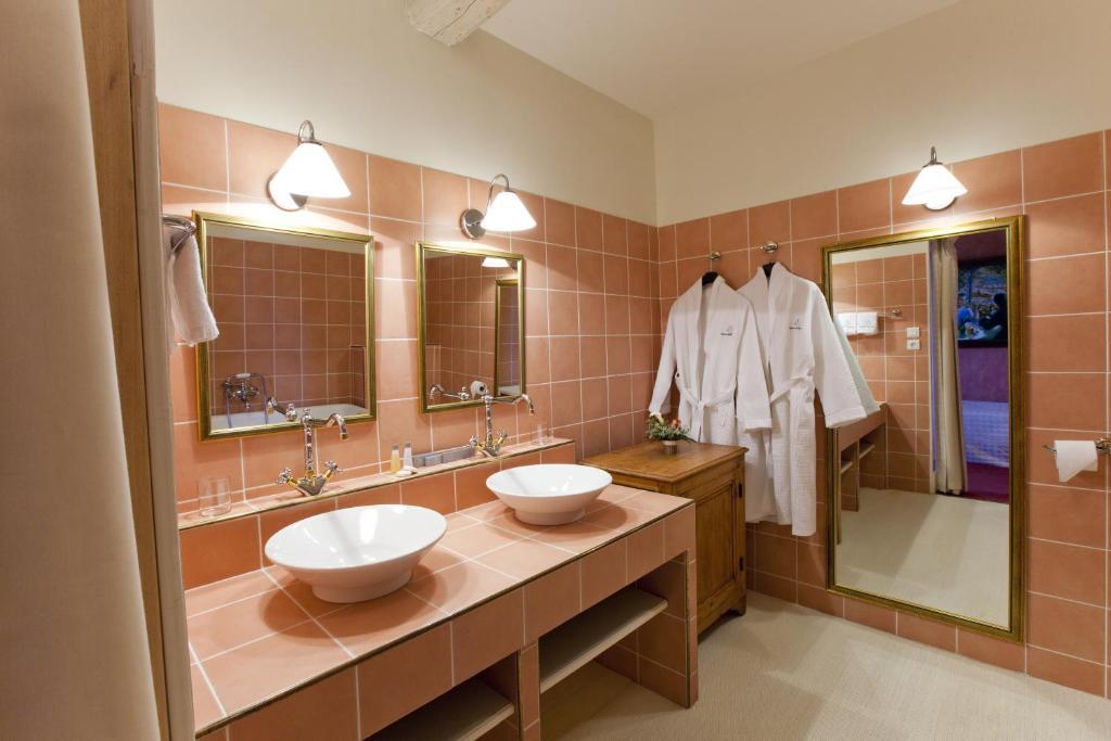 Le Domaine De La Colombiere Hotel Moissieu-sur-Dolon Room photo