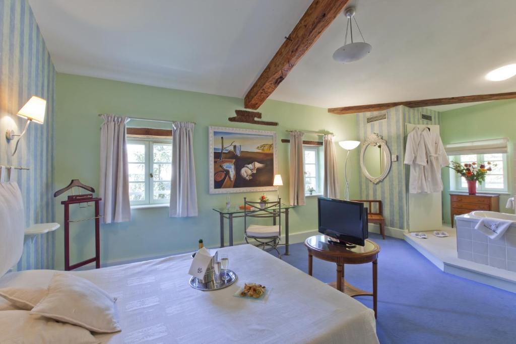 Le Domaine De La Colombiere Hotel Moissieu-sur-Dolon Room photo